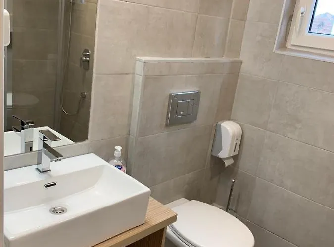 Bed & Breakfast Garni Vir Vrnjacka Banja