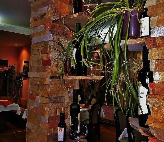 Garni Vir Bed & Breakfast 3*