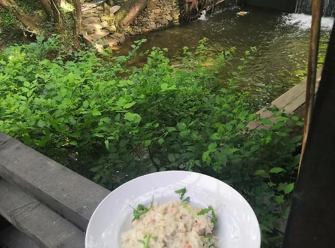 Garni Vir Bed & Breakfast 3*